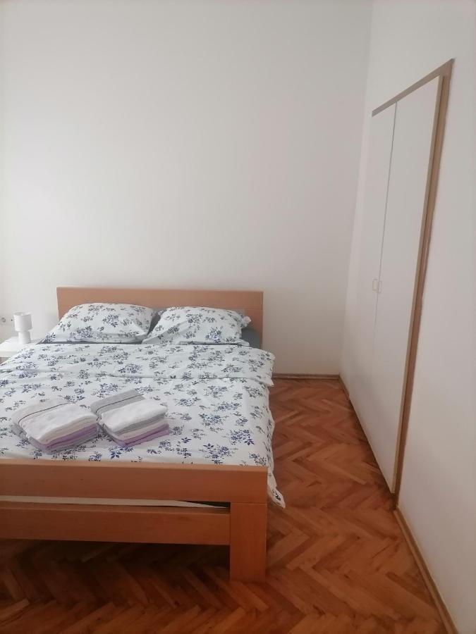 Ferienwohnung Apartman Semren Zagreb Exterior foto